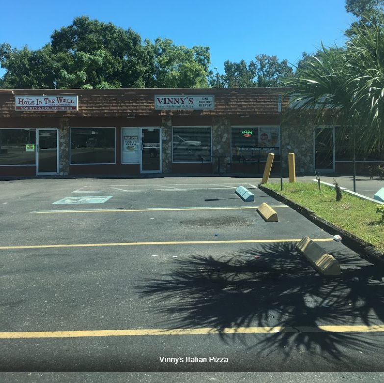 Vinnys Italian Pizza | restaurant | 2169 N Hercules Ave, Clearwater, FL 33763, USA | 7272401774 OR +1 727-240-1774