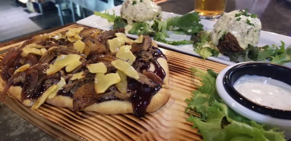 Mill City Pub | restaurant | 19 Airport Rd, Fitchburg, MA 01420, USA | 9783422134 OR +1 978-342-2134