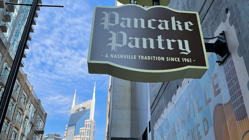 The Pancake Pantry - Nashville | restaurant | 220 Molloy St, Nashville, TN 37201, USA | 6153839026 OR +1 615-383-9026
