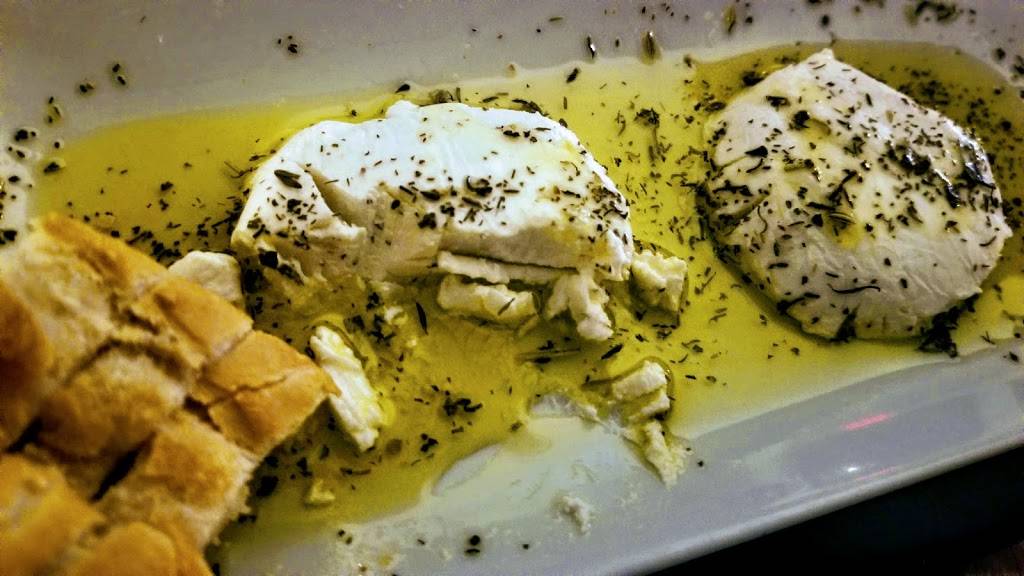 Downtown Wine and Cheese | restaurant | 113 N Main St, Gainesville, FL 32601, USA | 3522221348 OR +1 352-222-1348