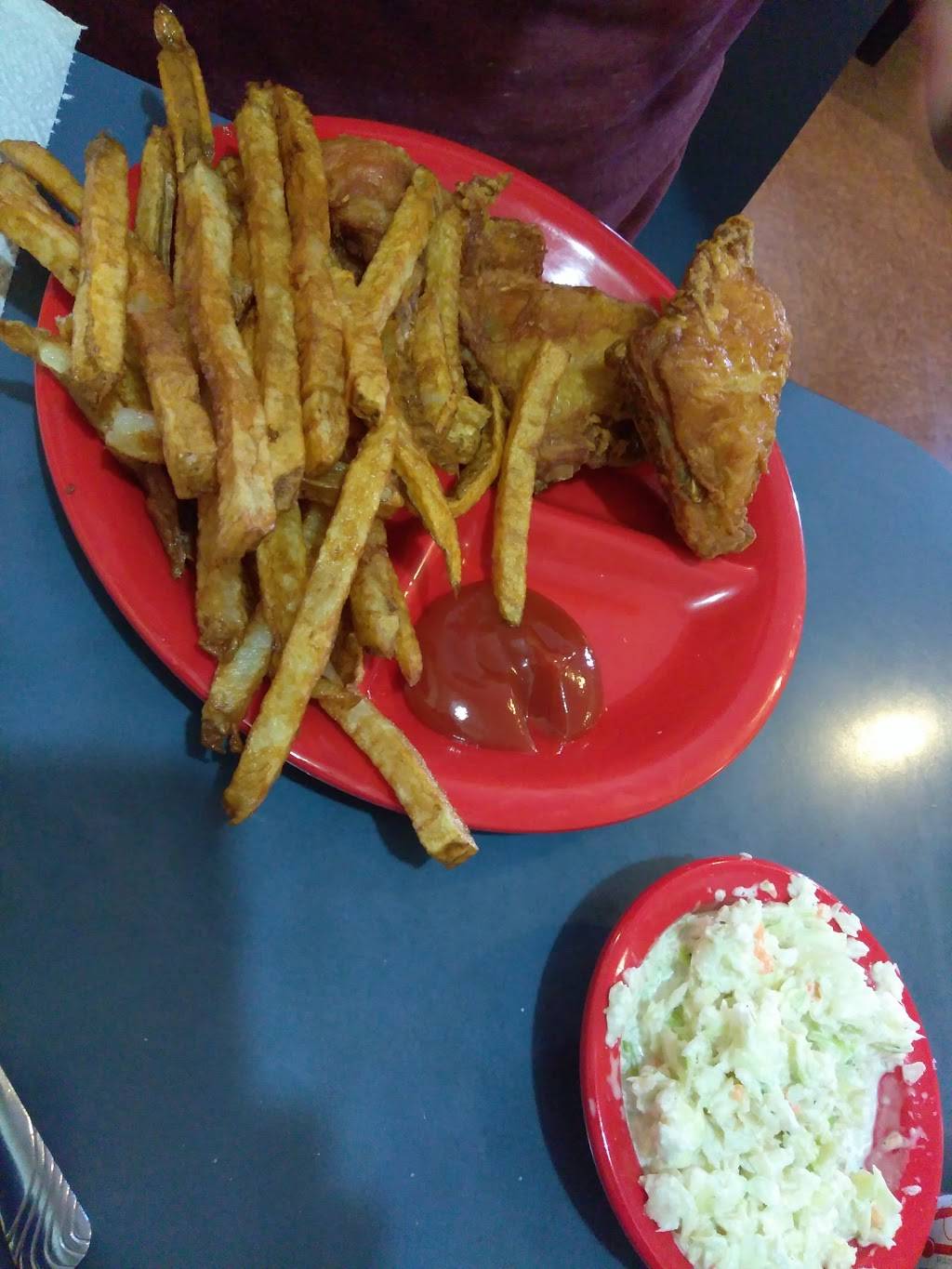 Nicks Family Restaurant | restaurant | 1916 Sherwood Rd, Kingsport, TN 37664, USA | 4232478601 OR +1 423-247-8601