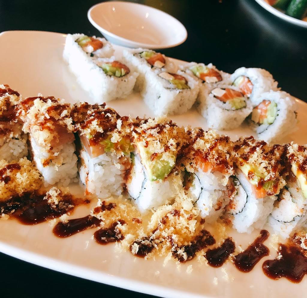 Hooked on Sushi | restaurant | 4750 Bryant Irvin Rd Unit 842, Fort Worth, TX 76132, USA | 8173700685 OR +1 817-370-0685