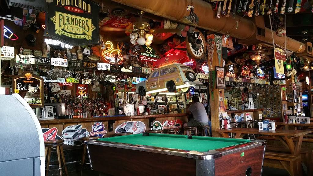 Corner Saloon | restaurant | 2509 SW Borland Rd, Tualatin, OR 97062, USA | 5036382523 OR +1 503-638-2523