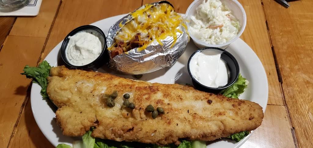 Black Horse Bar & Grill | restaurant | 34648 Old Homer Rd, Winona, MN 55987, USA | 5074749600 OR +1 507-474-9600