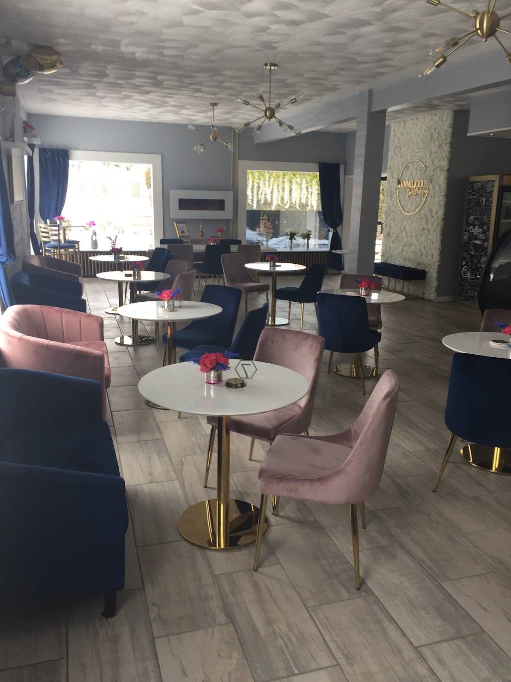 Yummilicious Cafe & Bakery | restaurant | 1600 Rutger St, Utica, NY 13501, USA | 3158643197 OR +1 315-864-3197