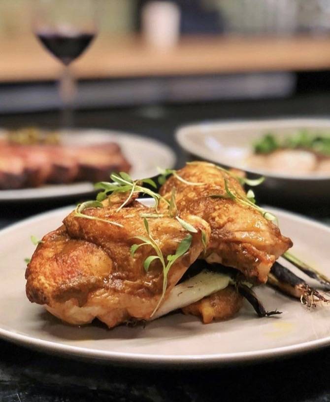 Bar Avalon | restaurant | 2112 Sunset Blvd ste k, Los Angeles, CA 90026, USA | 2139085352 OR +1 213-908-5352