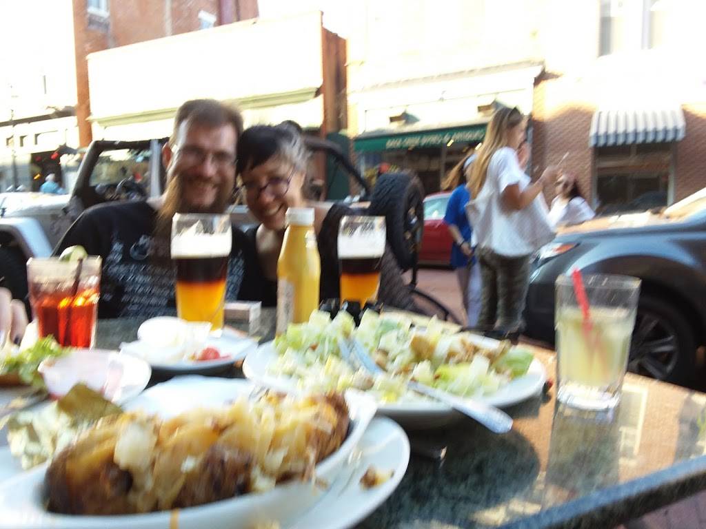 Castlebay Irish Pub | restaurant | 193A Main St, Annapolis, MD 21401, USA | 4106260165 OR +1 410-626-0165