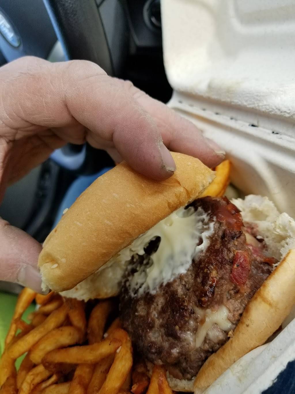 Rideout Market & Grill | restaurant | 348 Augusta-Rockland Rd, Windsor, ME 04363, USA | 2075497000 OR +1 207-549-7000