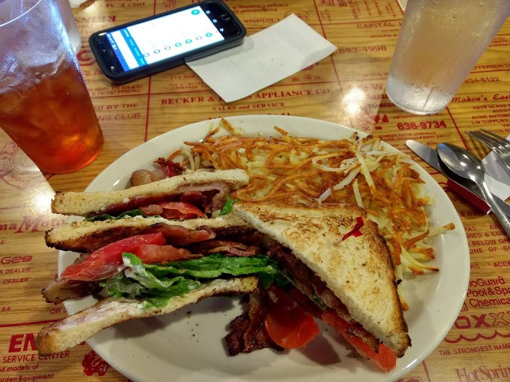 Family Table | restaurant | 1610 Jeffreys Dr, Osceola, IA 50213, USA | 6413424153 OR +1 641-342-4153