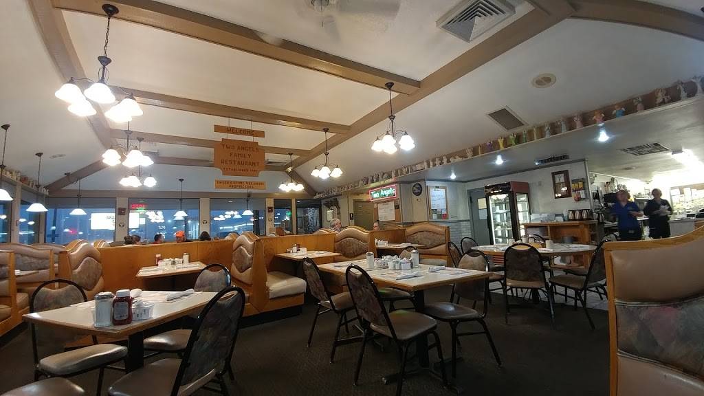 Two Angels Family Restaurant | restaurant | 800 Superior St, Antigo, WI 54409, USA | 7156232321 OR +1 715-623-2321