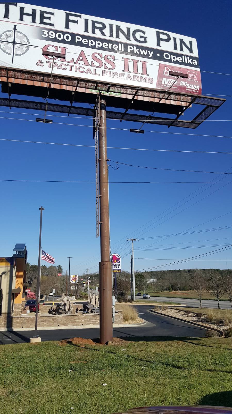 Churchs Chicken | restaurant | 1200 Columbus Pkwy, Opelika, AL 36804, USA | 3347370111 OR +1 334-737-0111