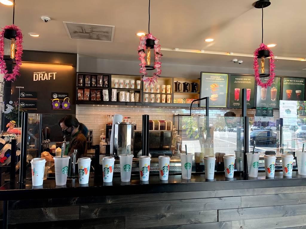 Starbucks | cafe | 2115 N Tustin St #2, Orange, CA 92865, USA | 7149212109 OR +1 714-921-2109