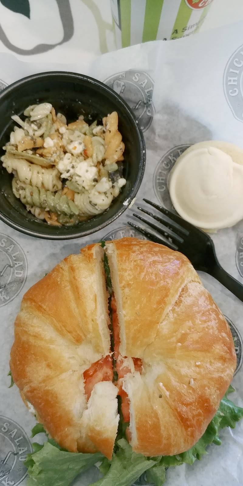 Chicken Salad Chick | restaurant | 5050 Carothers Pkwy #112, Franklin, TN 37067, USA | 6152356199 OR +1 615-235-6199