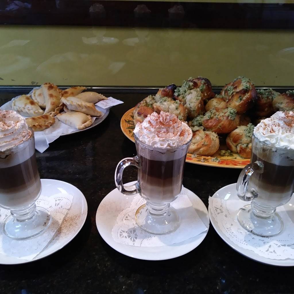 Toscanella Village Cafe | restaurant | 102 Kings Hwy, Middletown, NJ 07748, USA | 7327061000 OR +1 732-706-1000