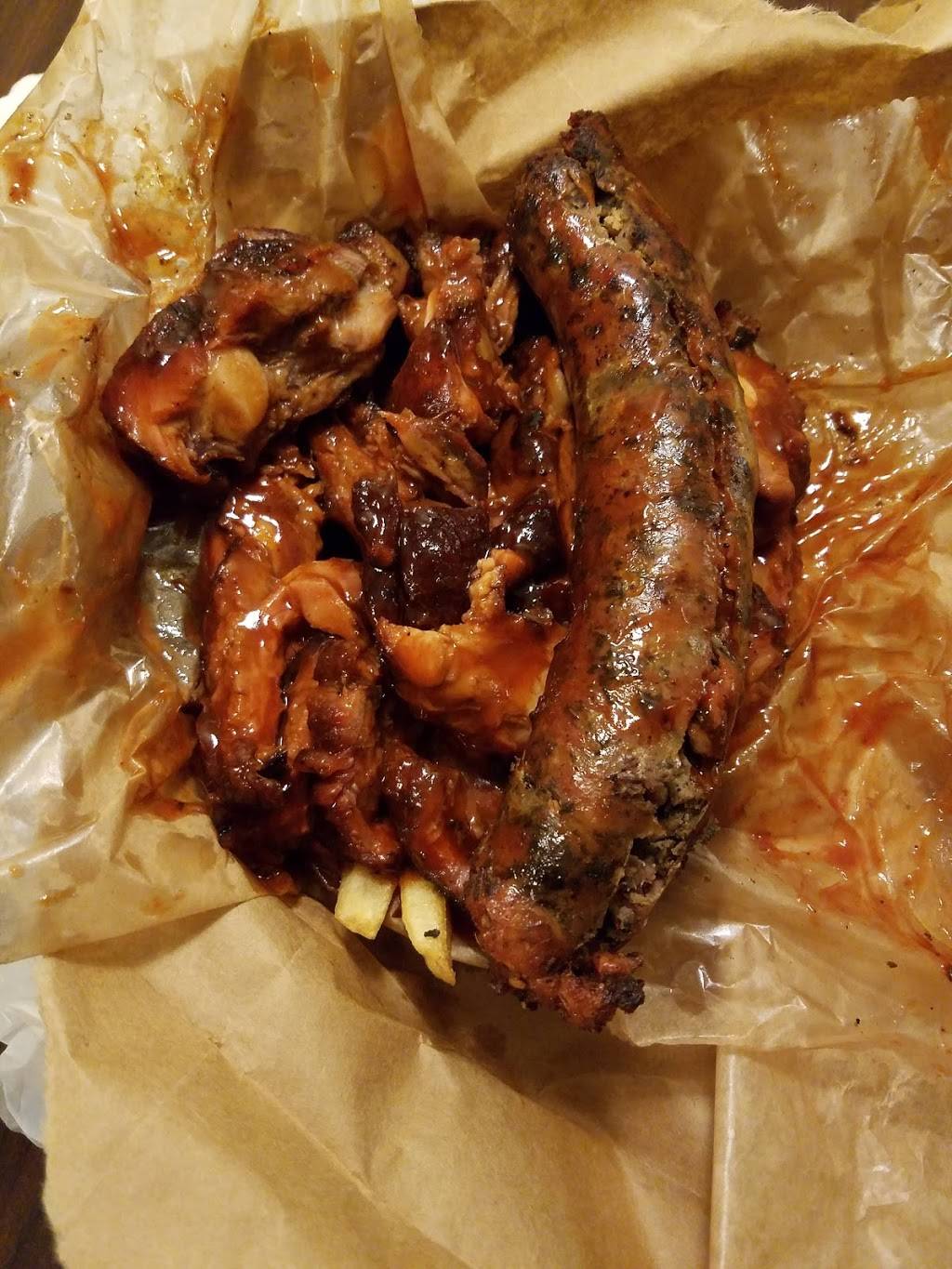 Alices Bar-B-Que | restaurant | 65 E 43rd St, Chicago, IL 60653, USA | 7739243843 OR +1 773-924-3843