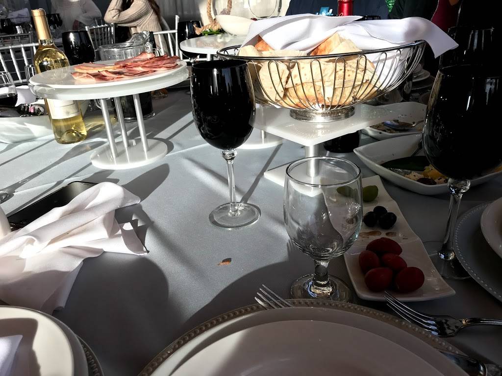 Veranda Restaurant | restaurant | 141 Artsakh Ave, Glendale, CA 91205, USA | 8185071900 OR +1 818-507-1900