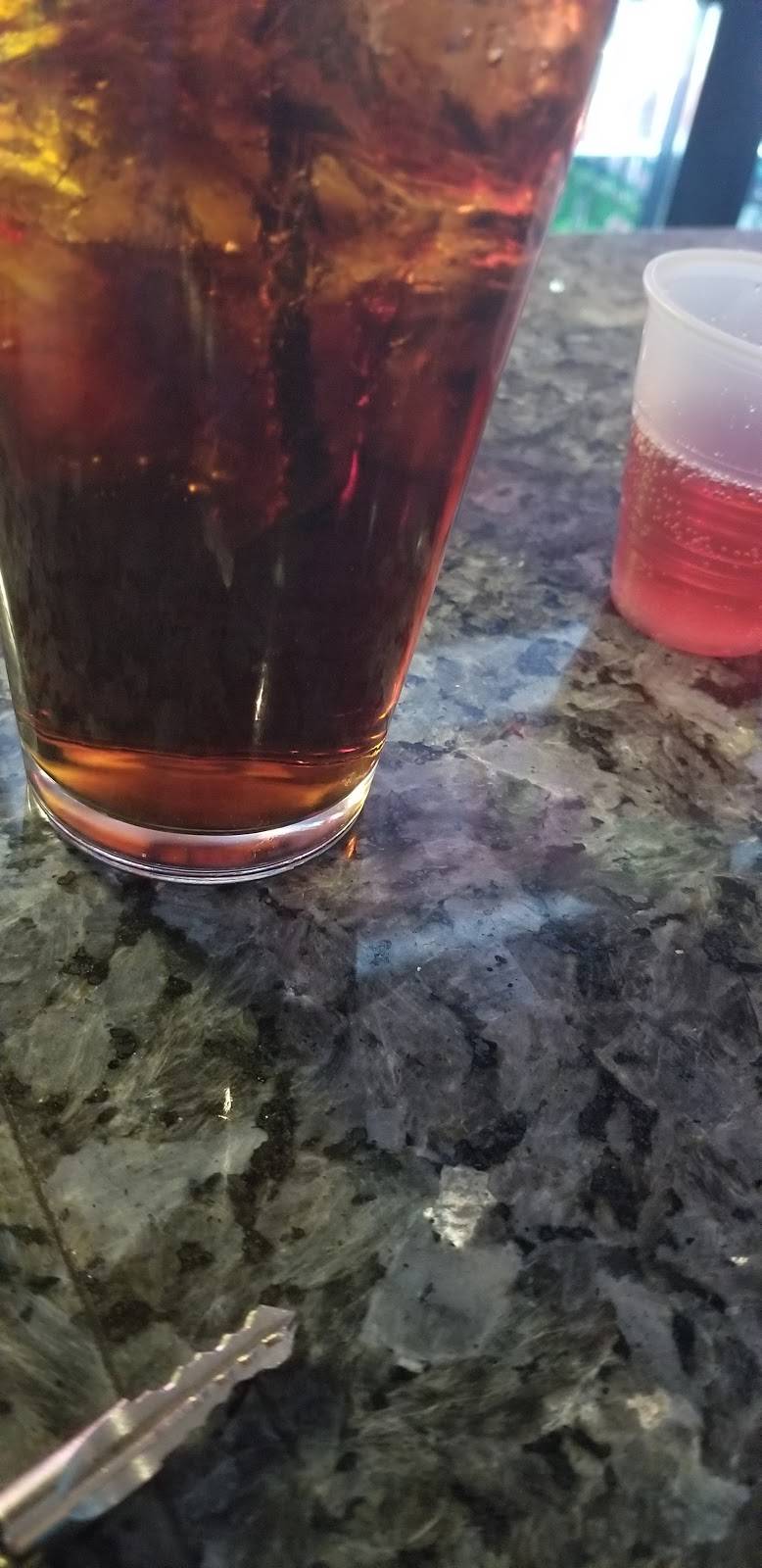 The Crossing | restaurant | 6959 W 111th St, Worth, IL 60482, USA | 7085862054 OR +1 708-586-2054