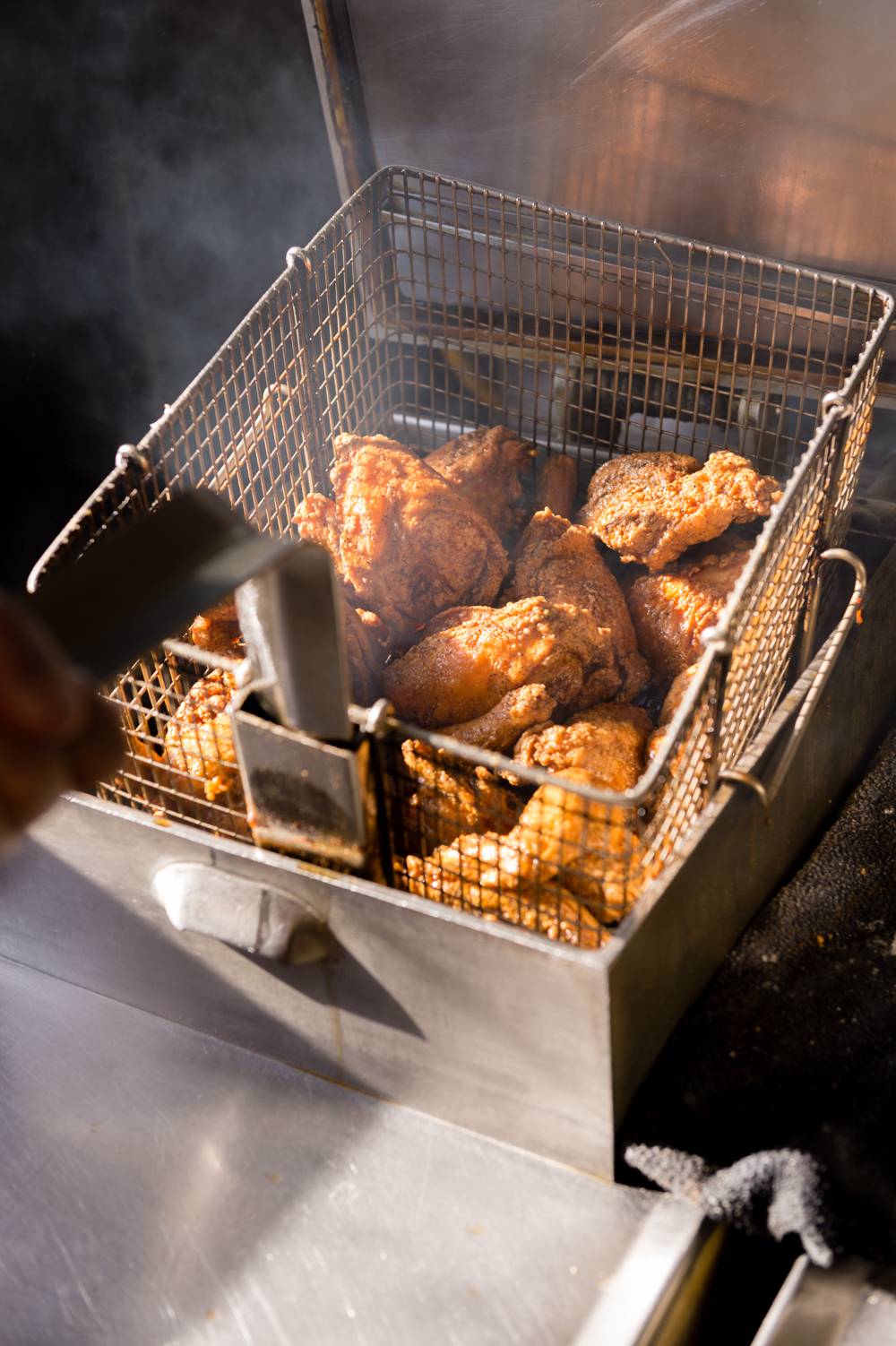 Caesars Chicken | restaurant | 19450 Hesperian Blvd, Hayward, CA 94541, USA | 5107869755 OR +1 510-786-9755