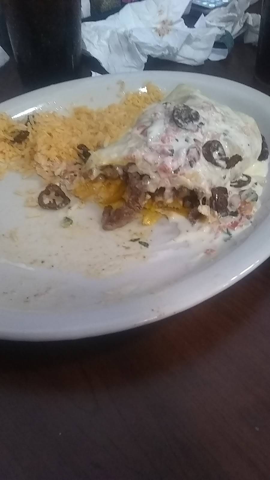 Pepes Bar and Grill | restaurant | 102 N Main St, Tennille, GA 31089, USA | 4784128149 OR +1 478-412-8149