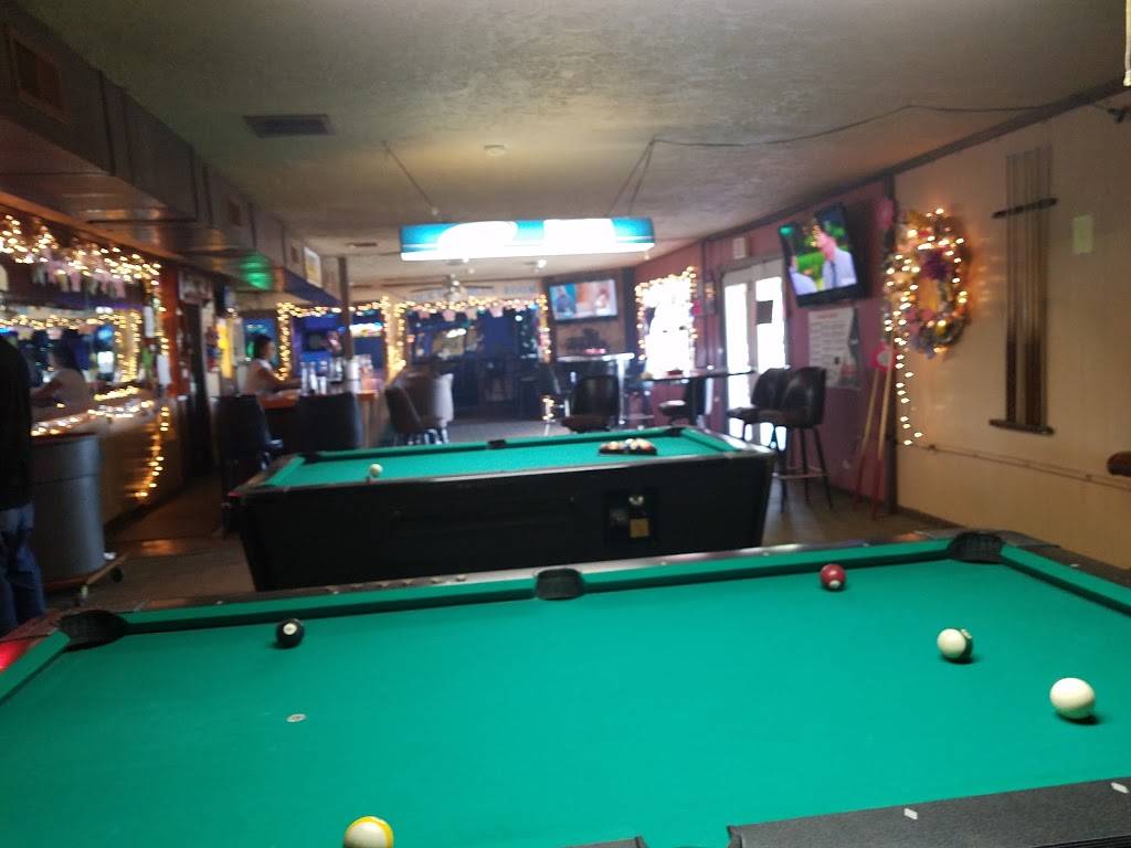 Luckys 777 | restaurant | 2536 Cummings Hwy, Chattanooga, TN 37419, USA | 4237775477 OR +1 423-777-5477