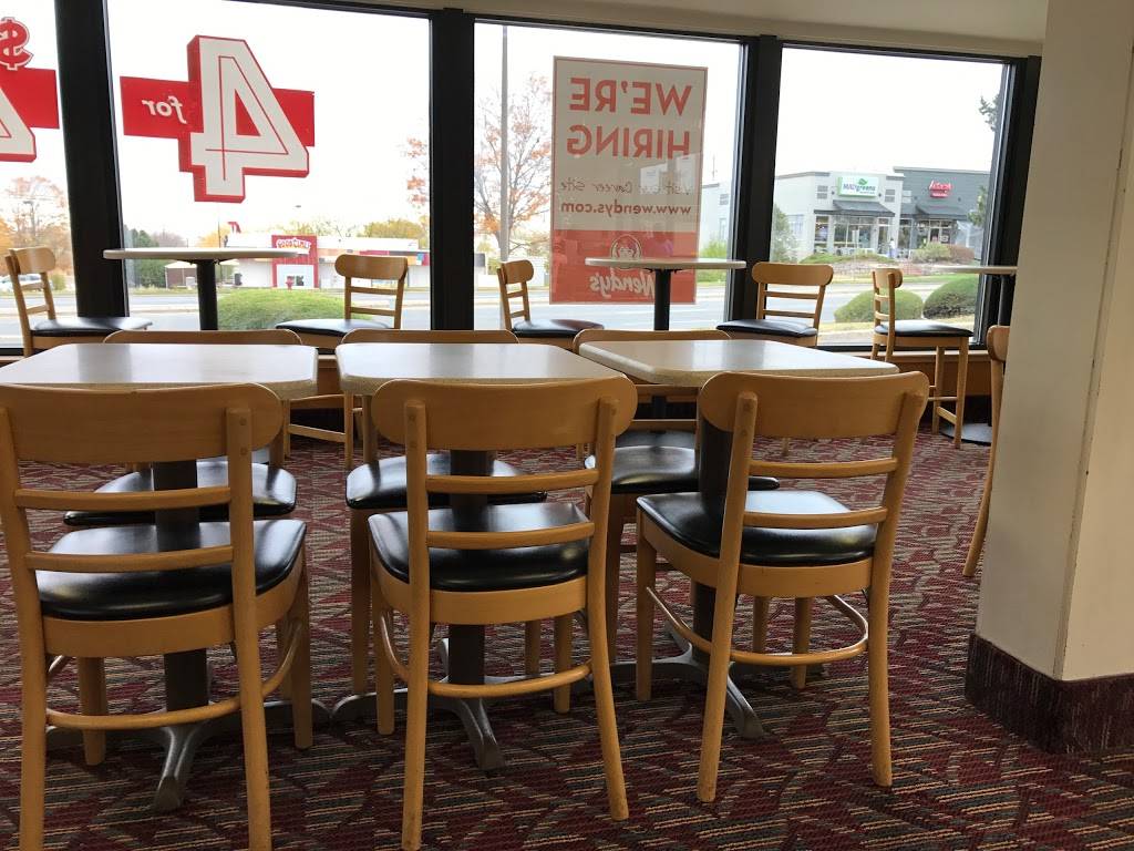 Wendys | restaurant | 65 S Union Blvd, Lakewood, CO 80228, USA | 3039892971 OR +1 303-989-2971