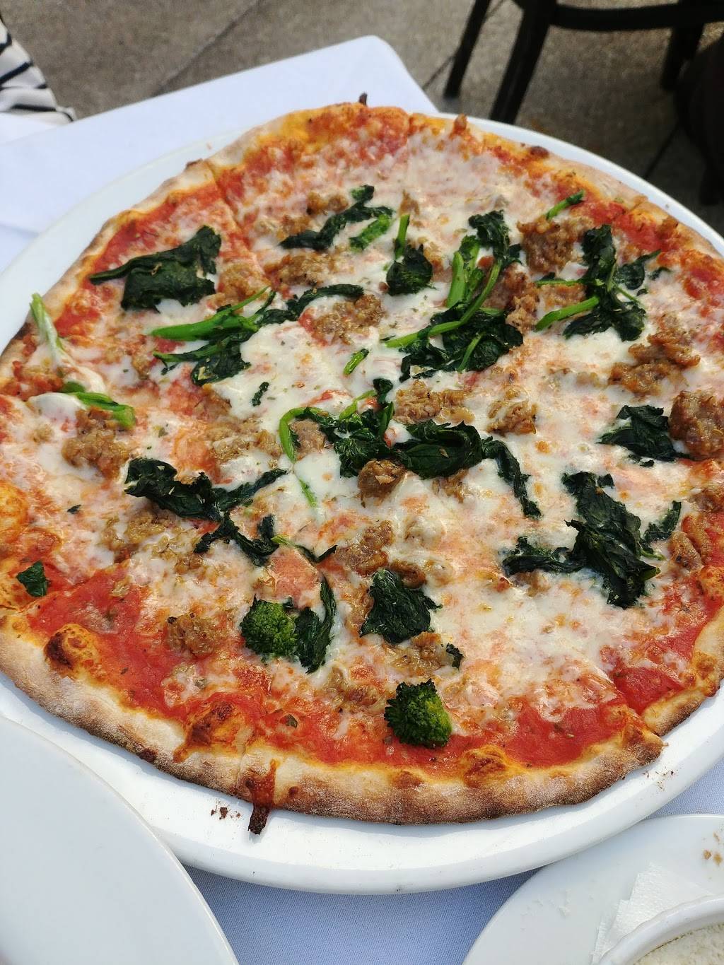 Caffe Roma | restaurant | 350 N Canon Dr, Beverly Hills, CA 90210, USA | 3102747834 OR +1 310-274-7834