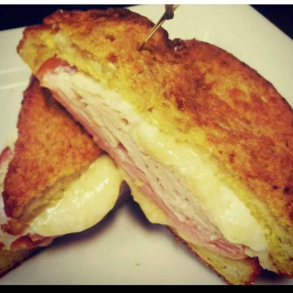 Grind Café & Catering Co. | restaurant | 265 Front St N Suite 105, Sarnia, ON N7T 7X1, Canada | 5193398986 OR +1 519-339-8986