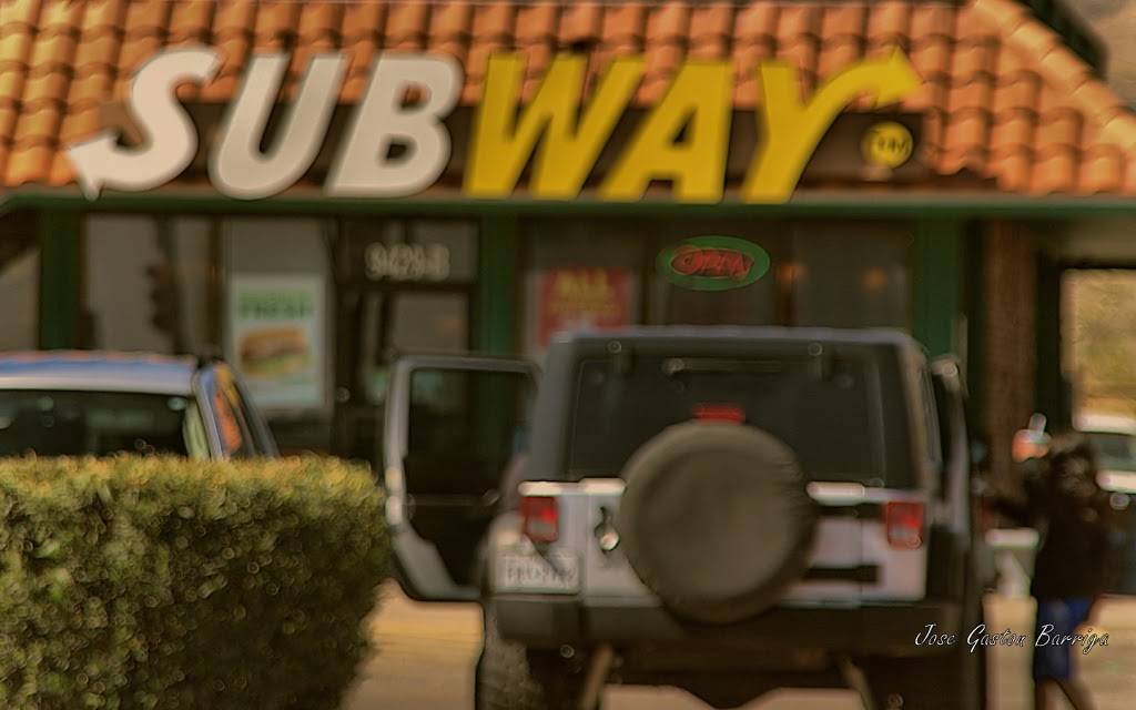 Subway | restaurant | 9429 Dyer St, El Paso, TX 79924, USA | 9157570606 OR +1 915-757-0606