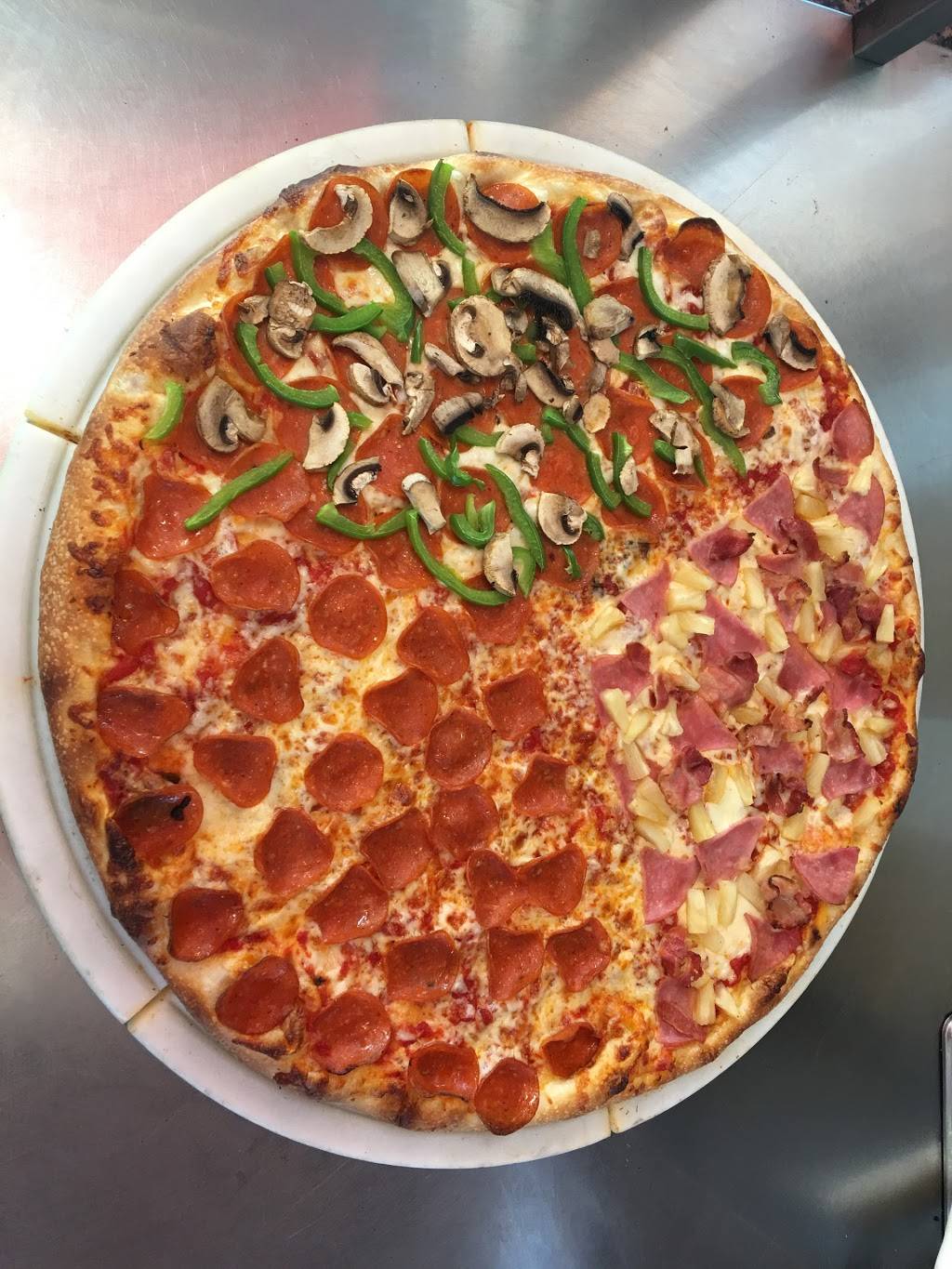 Pizza Nova | restaurant | 9275 Bayview Ave, Richmond Hill, ON L4C 9X4, Canada | 4164390000 OR +1 416-439-0000