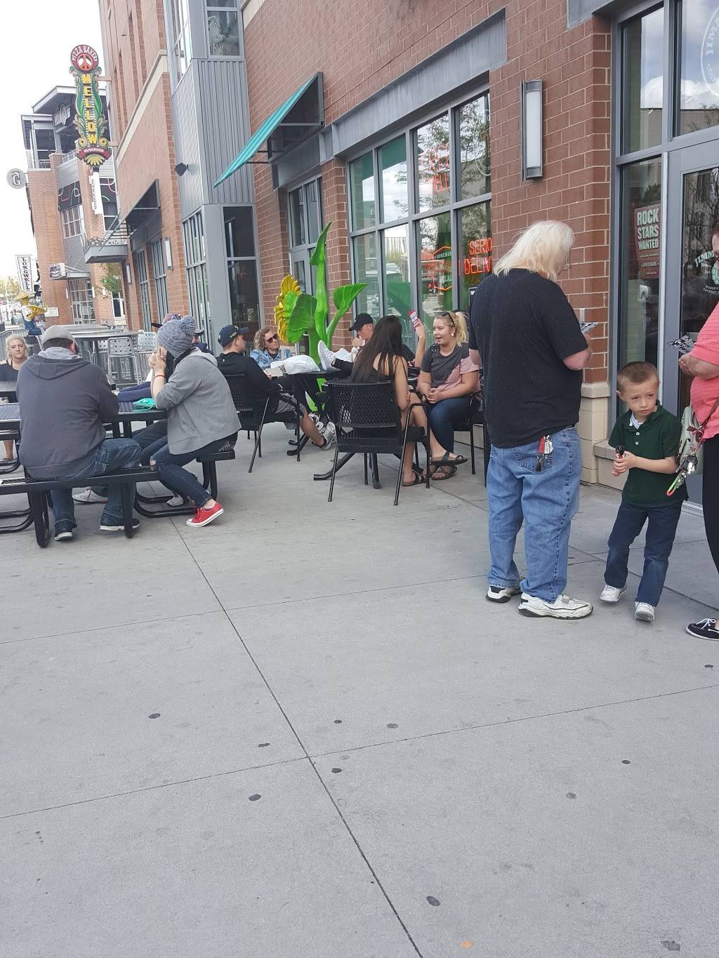 Jimmy Johns | meal delivery | 601 R St Ste. 120, Lincoln, NE 68508, USA | 4022616100 OR +1 402-261-6100