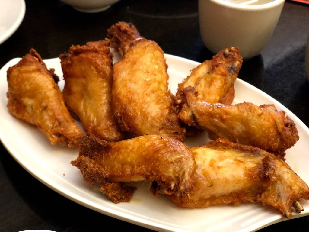 Golden Rooster | restaurant | 248 Dove Run Centre Dr, Middletown, DE 19709, USA | 3023768206 OR +1 302-376-8206