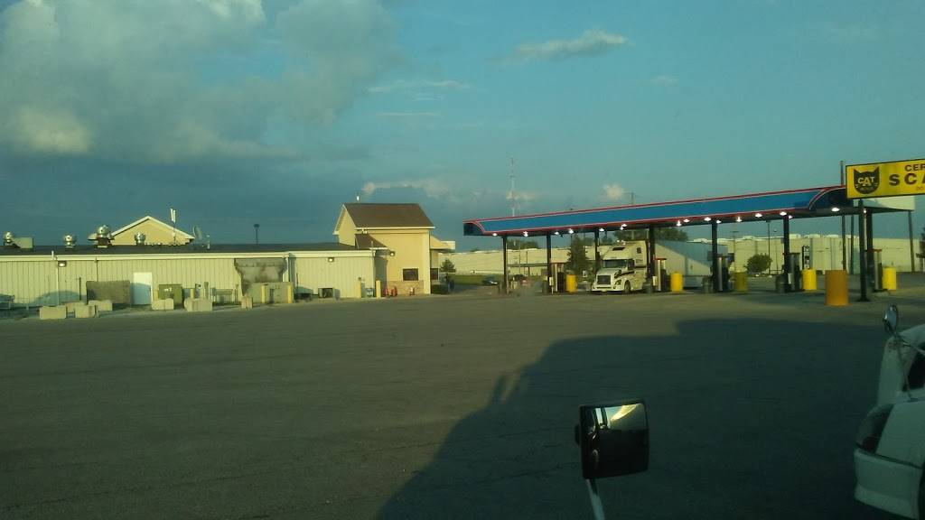 Fuel King Travel Center - Napoleon | restaurant | 1270 Independence Dr, Napoleon, OH 43545, USA | 4195990065 OR +1 419-599-0065