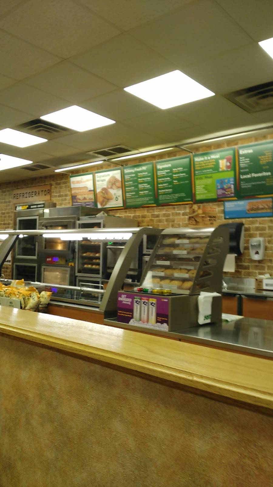 Subway | restaurant | 1602 13th Ave, Mendota, IL 61342, USA | 8155387827 OR +1 815-538-7827