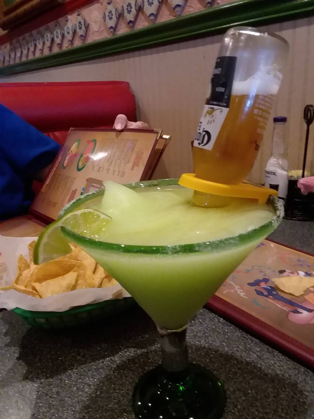 La Fiesta | restaurant | 1941 Hoover Ct #3619, Birmingham, AL 35226, USA | 2059797314 OR +1 205-979-7314