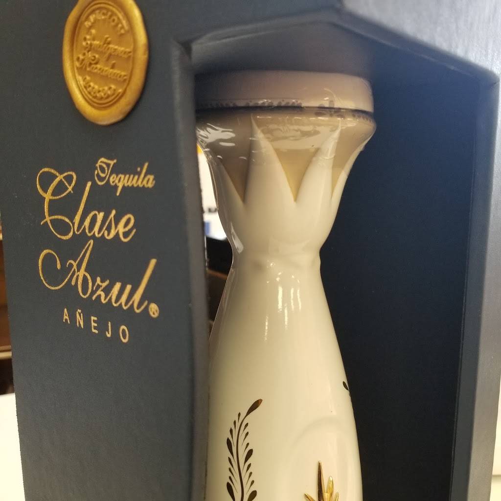 Lopez Fine Wines Liquor & Taqueria, Toro Park | restaurant | 22734 Portola Dr, Salinas, CA 93908, USA | 8314849514 OR +1 831-484-9514