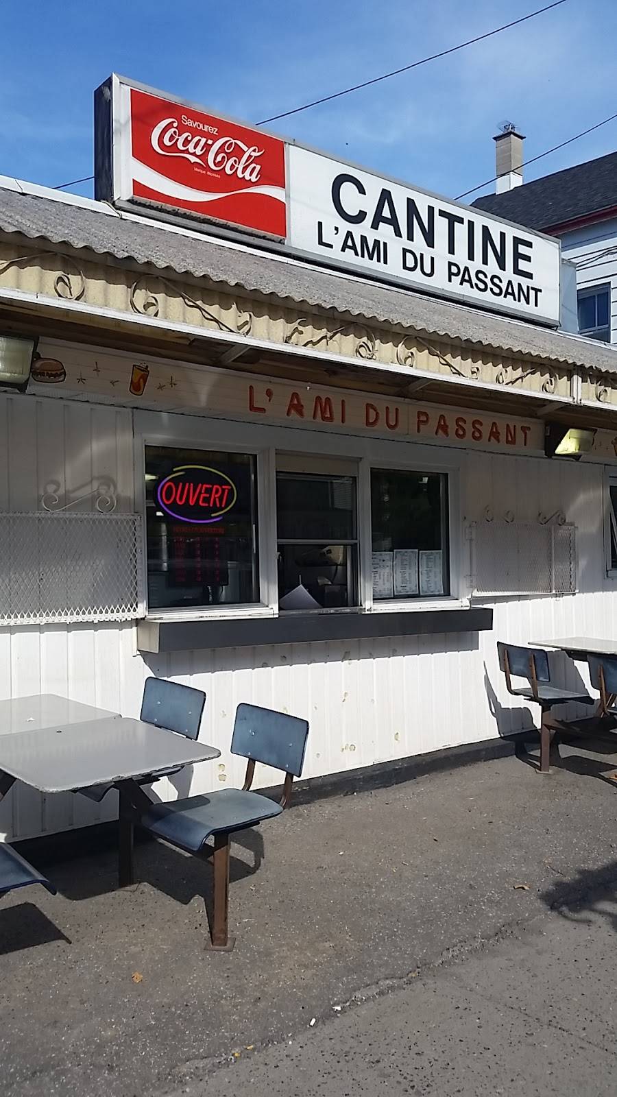 Cantine LAmi Du Passant | restaurant | 55 Rue Principale E, Farnham, QC J2N 1L2, Canada | 4502934776 OR +1 450-293-4776