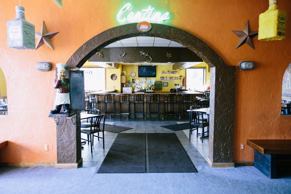 Mexican Fiesta | restaurant | 24310 Ford Rd, Dearborn Heights, MI 48127, USA | 3132743066 OR +1 313-274-3066