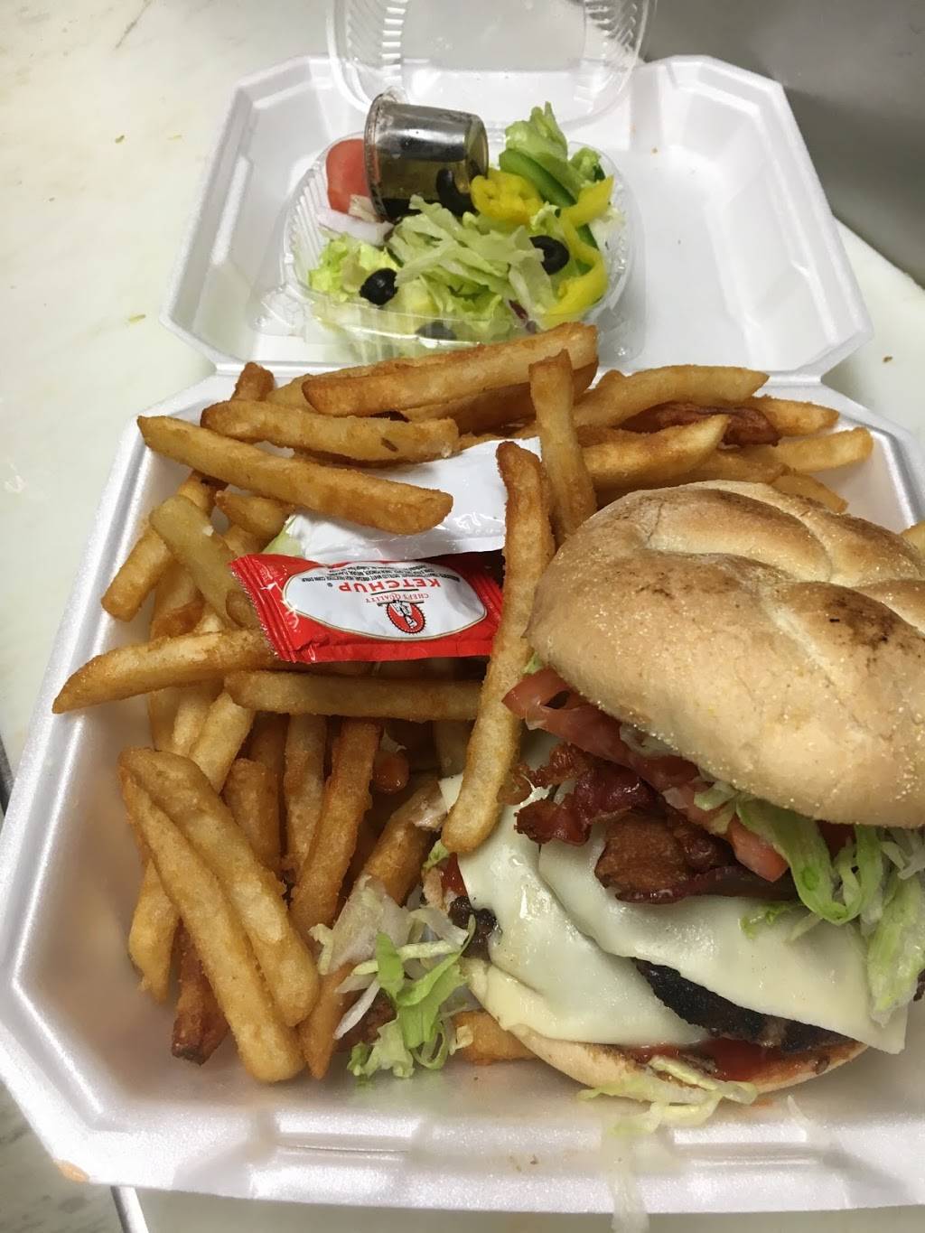 Pizza King, Leominster, MA | restaurant | 814 N Main St, Leominster, MA 01453, USA | 9785341555 OR +1 978-534-1555