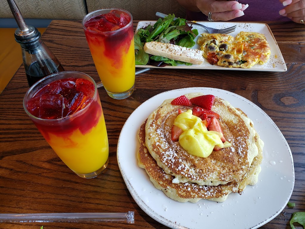 First Watch | restaurant | 180 S Compass Wy, Dania Beach, FL 33004, USA | 9546458090 OR +1 954-645-8090