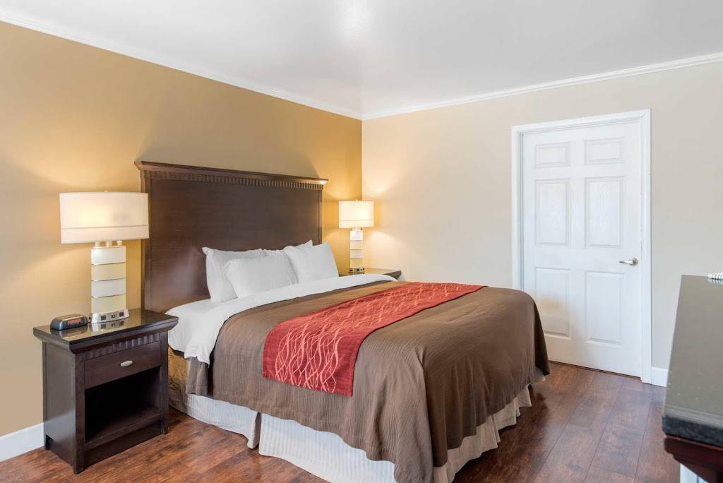 Rodeway Inn North Redding | restaurant | 532 N Market St, Redding, CA 96003, USA | 5302416464 OR +1 530-241-6464