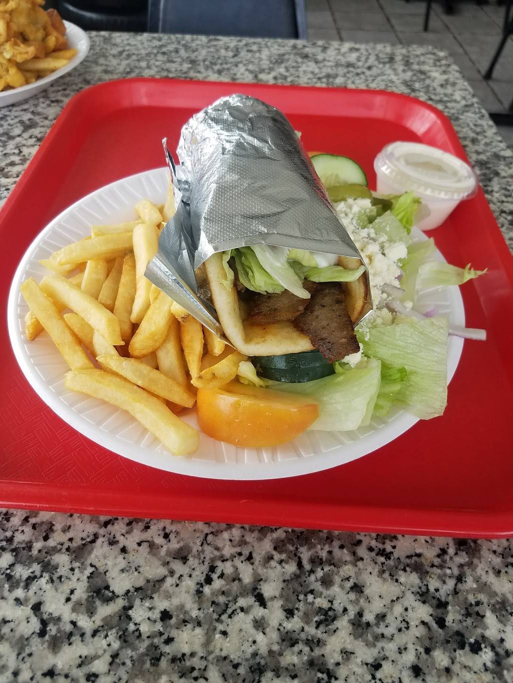 Santorini | restaurant | 376 Revere Beach Blvd, Revere, MA 02151, USA | 7812857226 OR +1 781-285-7226