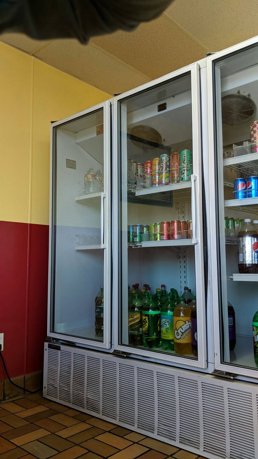 New York Giant Pizza | meal delivery | 9083 Dallas St, La Mesa, CA 91942, USA | 6194646000 OR +1 619-464-6000