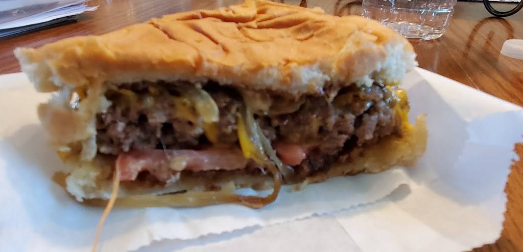 Sespe Burger | restaurant | 8252 Market St, Boardman, OH 44512, USA | 2342540014 OR +1 234-254-0014