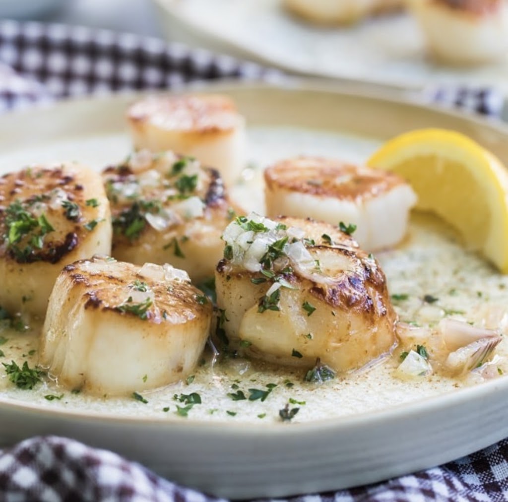 Cafe on 10 | restaurant | 10 Bay Pointe Dr Ext, Buzzards Bay, MA 02532, USA | 7743024414 OR +1 774-302-4414