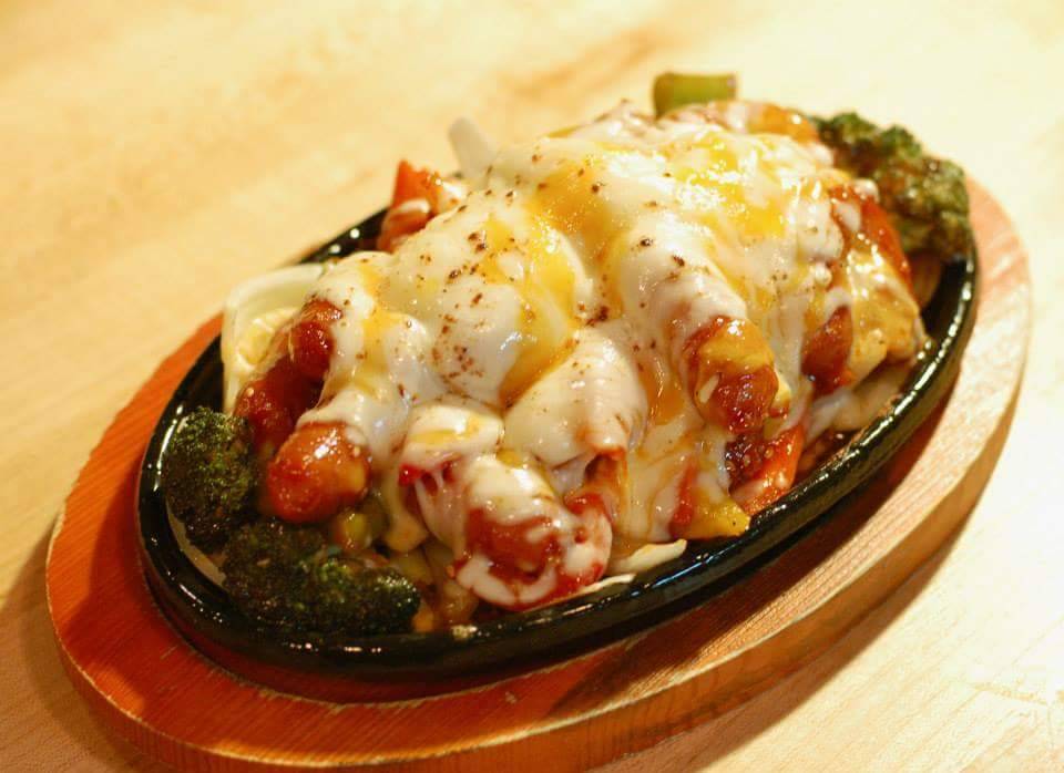 Jasons Cozyday | restaurant | 430 W Chew Ave, Philadelphia, PA 19120, USA | 2155484290 OR +1 215-548-4290