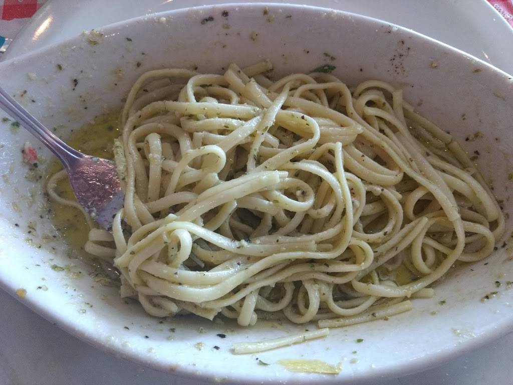 Sgt. Peffers Cafe Italian | restaurant | 13760 Millard Ave, Omaha, NE 68137, USA | 4029326211 OR +1 402-932-6211