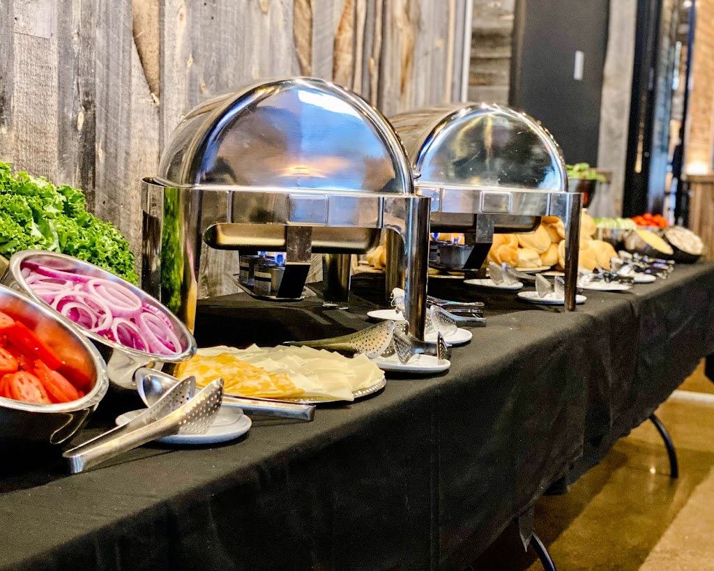 Cunninghams Journal On The Lake | restaurant | 610 Talmadge St Suite A, Kearney, NE 68845, USA | 3082375122 OR +1 308-237-5122