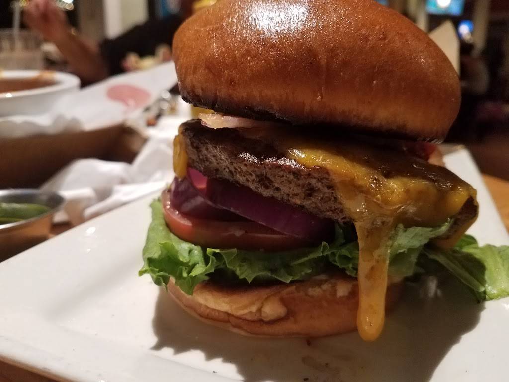 Chilis Grill & Bar | restaurant | 1001 Unser Blvd SE, Rio Rancho, NM 87124, USA | 5059943550 OR +1 505-994-3550