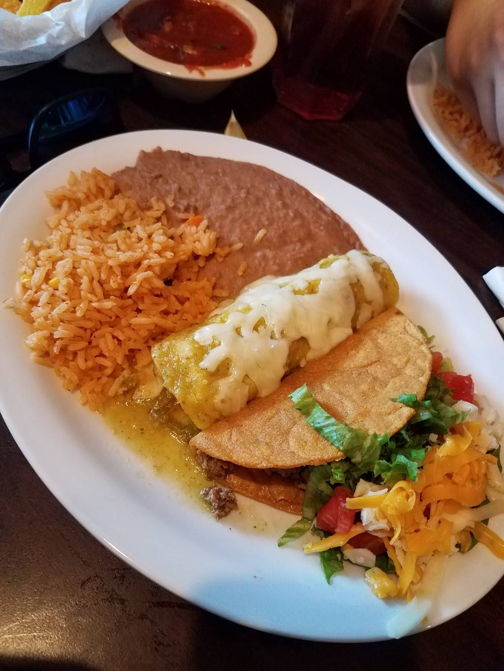 Jalapeños | restaurant | 1940 W William Cannon Dr, Austin, TX 78745, USA | 5126450133 OR +1 512-645-0133