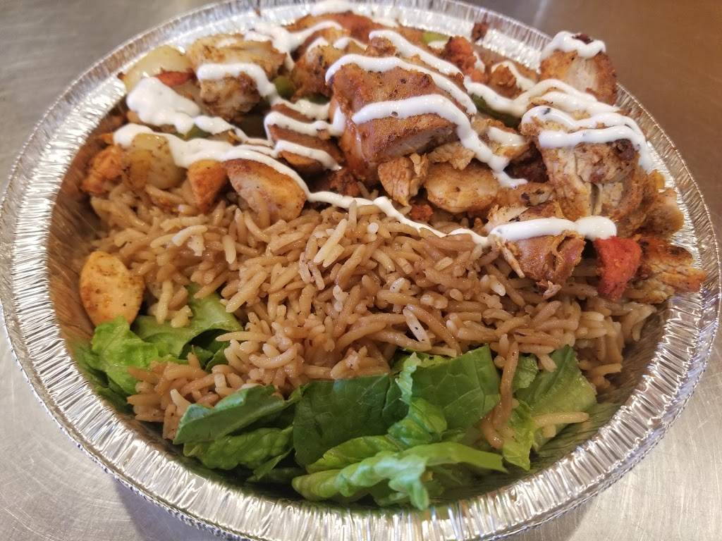 The Halal Chicken And Rice Company | restaurant | 8 Jerusalem Ave, Hicksville, NY 11801, USA | 5164339700 OR +1 516-433-9700